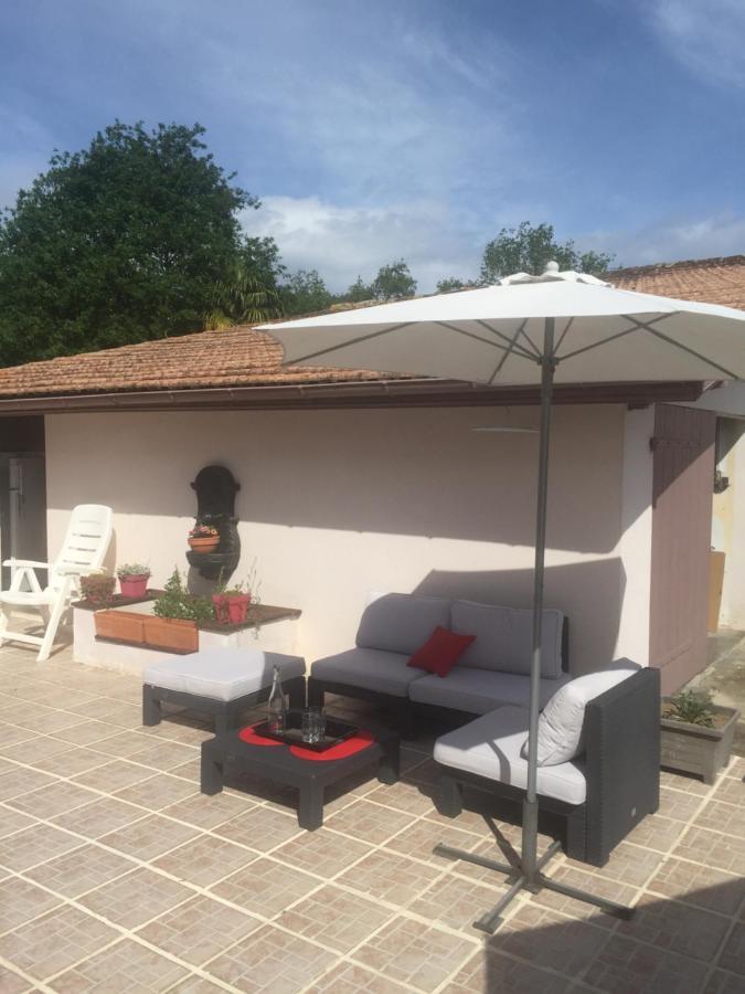 L'Intemporelle Ozourt Luaran gambar